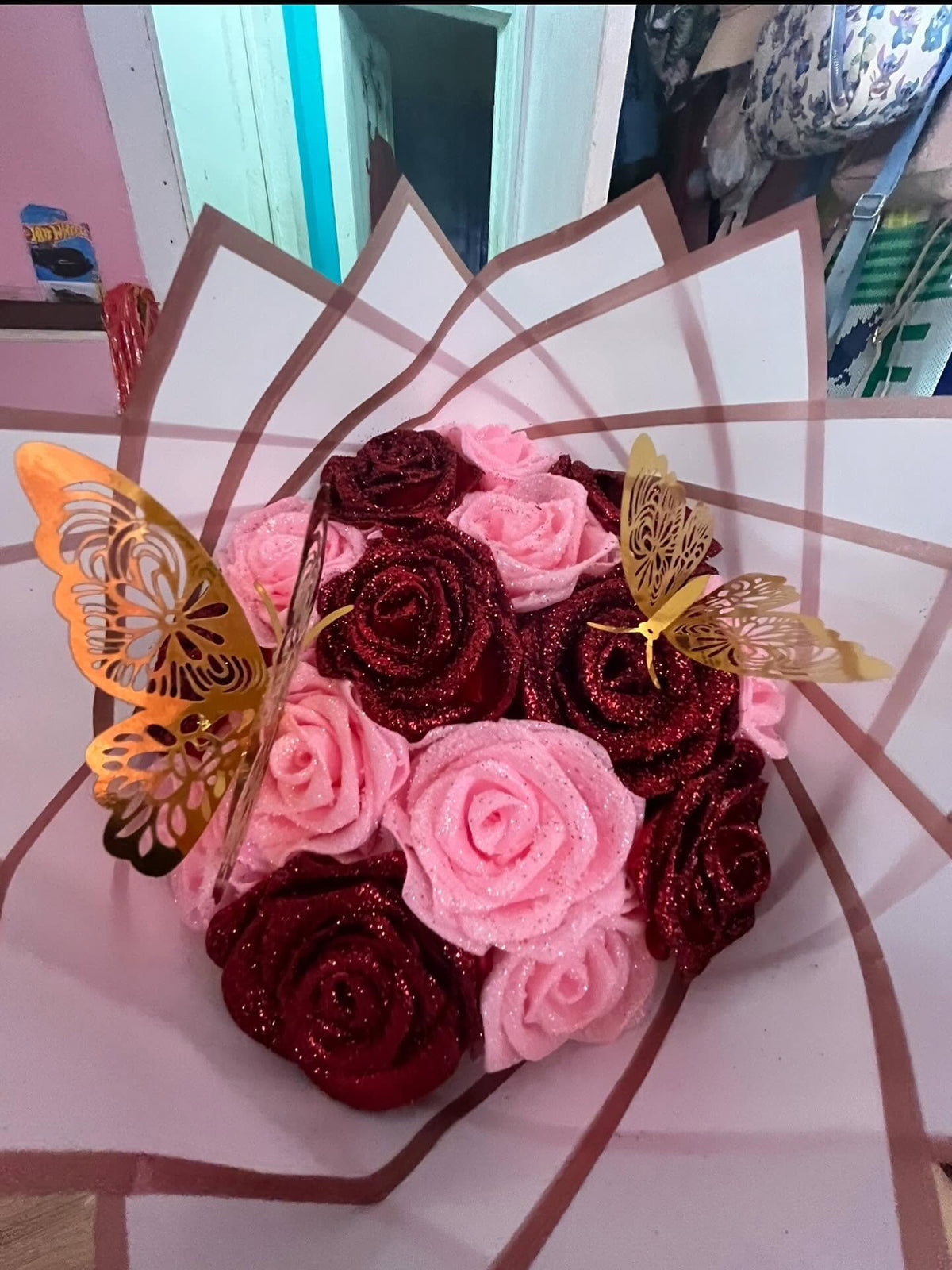 Bouquet of 15 rose with glitter
